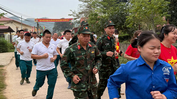 Xã Tân Thành phát động “Ngày chạy Olympic - Vì sức khỏe toàn dân - Vì An ninh Tổ quốc” năm 2026