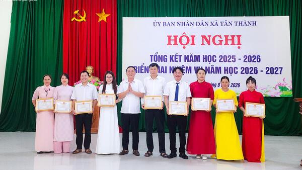 Hội nghị tổng kết năm học 2025–2026, triển khai nhiệm vụ năm học 2026–2027